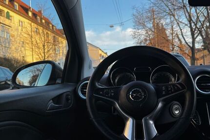Opel Adam 50.000 km 9.900 &euro; Stuttgart 70327