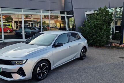 Opel Astra 4.499 km 25.390 € Großbottwar 71723