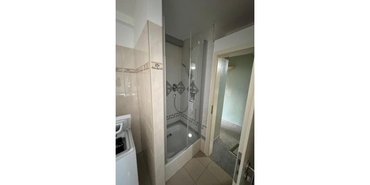 Erdgeschoßwohnung Stuttgart Lehen - 1 Zimmer, 15 m&sup2;, 550&euro; | Angebot:25725063