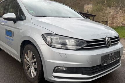 VW Touran 200.000 km 9.999 &euro; Tübingen 72074