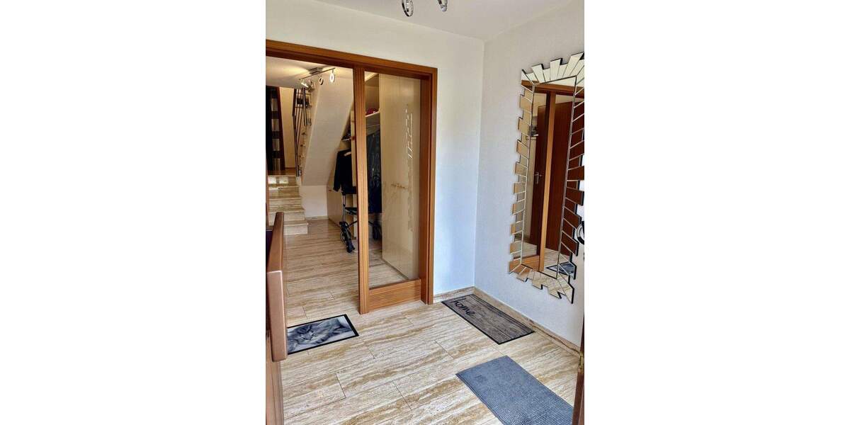 Doppelhaushälfte Böblingen Dagersheim - 7 Zimmer, 190 m&sup2;, 850.000&euro; | Angebot:25272788