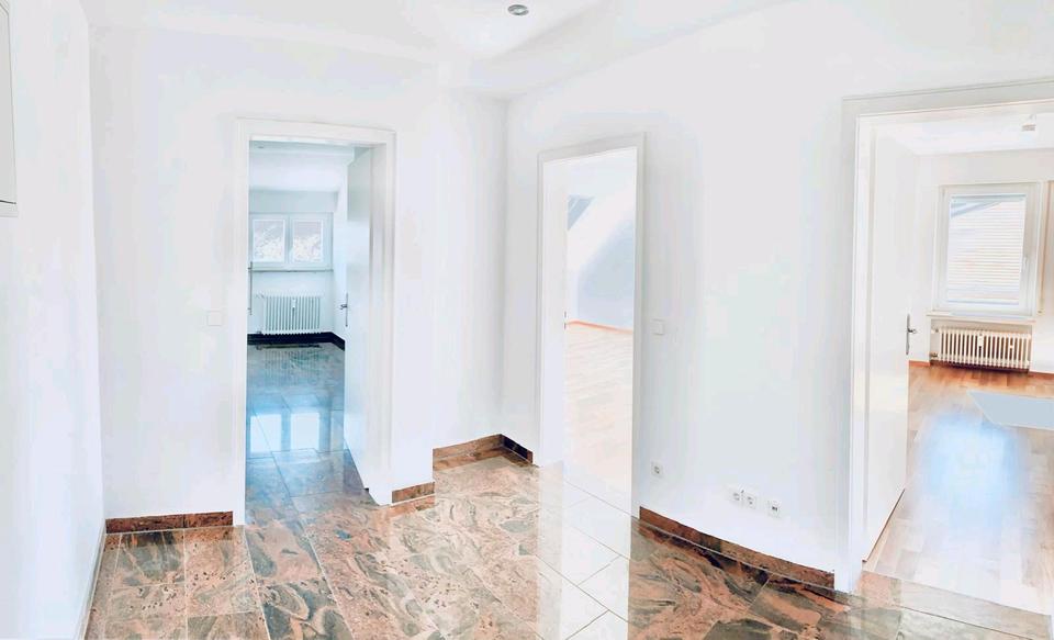 Etagenwohnung Stuttgart Bopser - 2 Zimmer, 70 m&sup2;, 1.250&euro; | Angebot:25392227