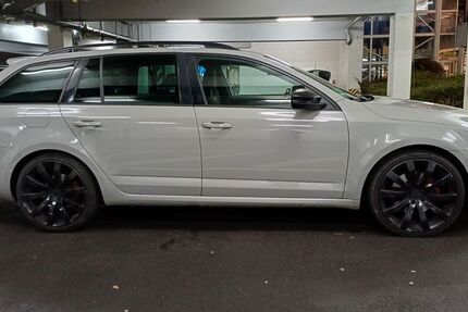 Skoda Octavia 194.000 km 11.990 &euro; Esslingen am Neckar 73733
