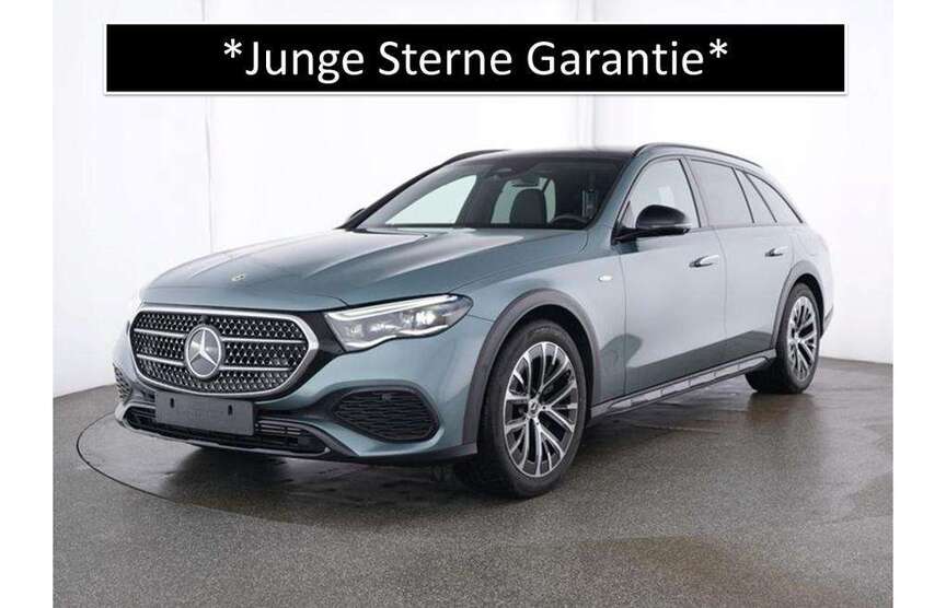 Mercedes-Benz E 300 16.110 km 62.870 € Waiblingen 71332