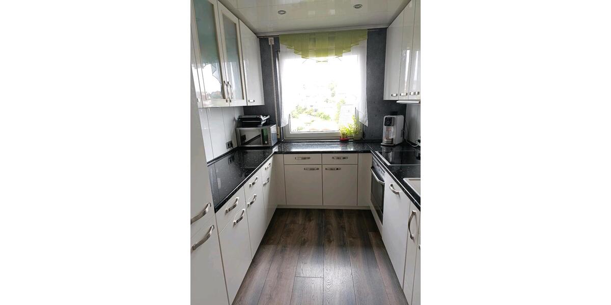 Etagenwohnung Backnang - 3.5 Zimmer, 90 m&sup2;, 300.000&euro; | Angebot:27081116