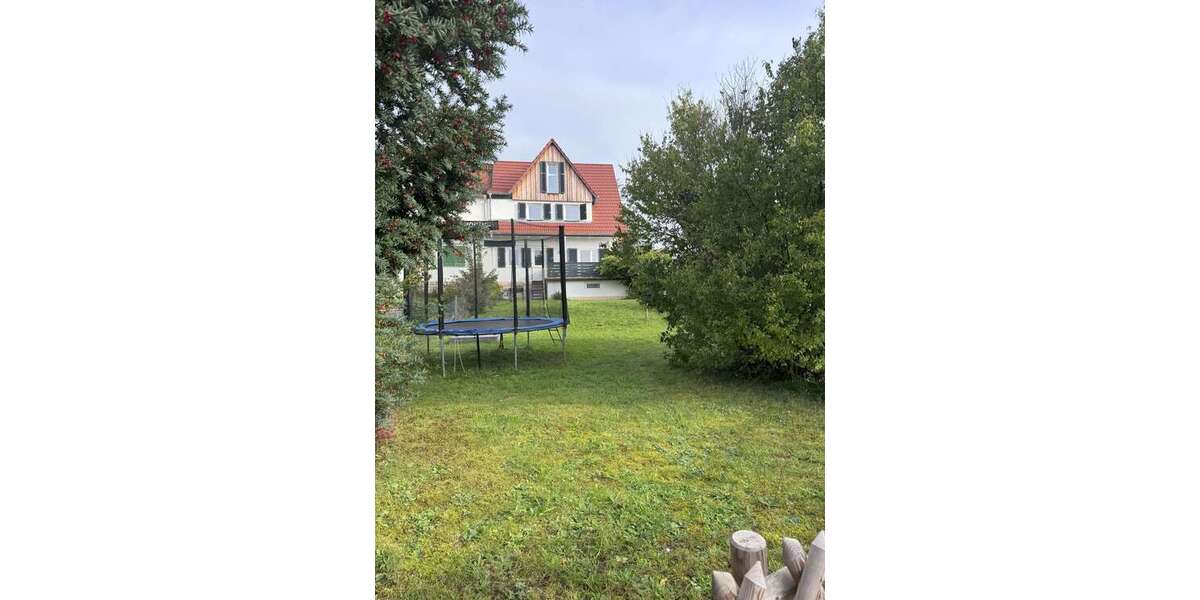 Haus zum Mieten in Stuttgart 2.700 € 180 m² 5 zimmer