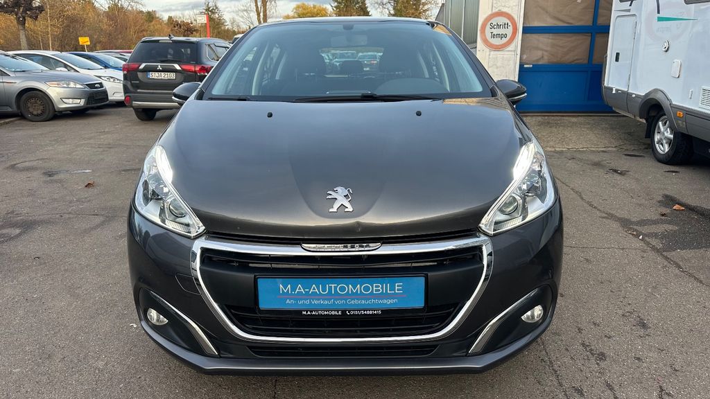 Peugeot 208 45.800 km 8.999 € Marbach am Neckar 71672