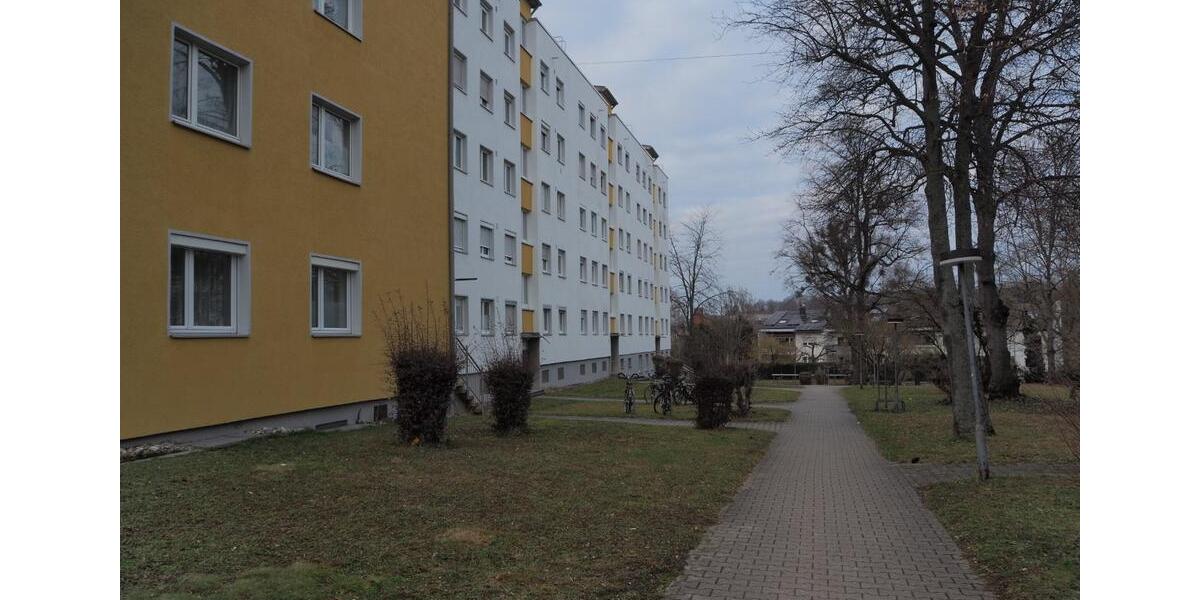 Hochparterre Freiberg am Neckar - 2 Zimmer, 52 m&sup2;, 850&euro; | Angebot:25419444