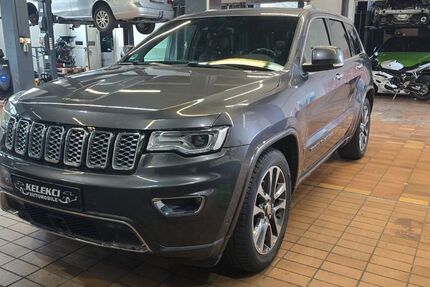 Jeep Grand Cherokee 91.200 km 28.500 € Filderstadt-Plattenhardt 70794