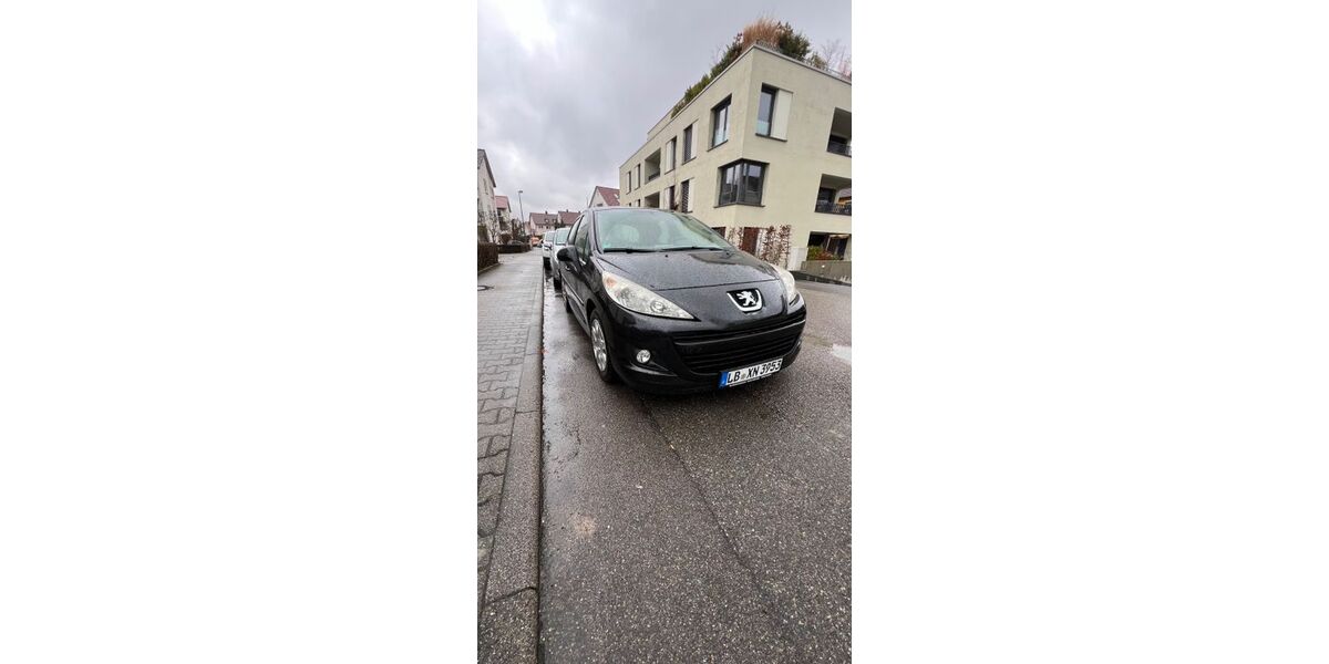 Peugeot 207 131.680 km 2.400 &euro; Gerlingen 70839