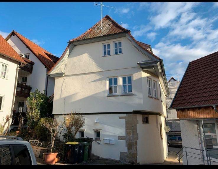 Dachgeschoßwohnung Ludwigsburg Hoheneck - 2.5 Zimmer, 70 m&sup2;, 219.000&euro; | Angebot:26844883