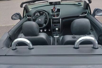 Peugeot 207 160.000 km 3.950 &euro; Winnenden 71364