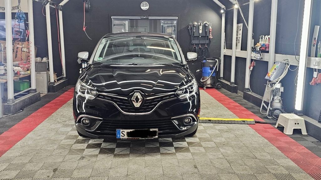 Renault Scenic 64.000 km 12.499 &euro; Stuttgart 70376