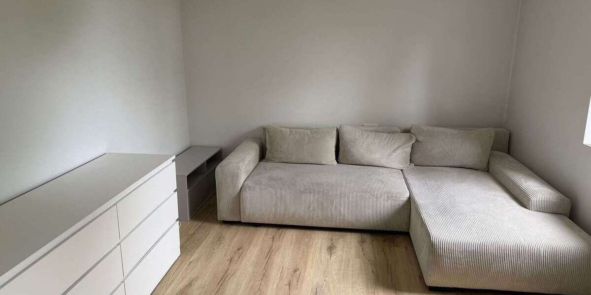 Etagenwohnung Backnang - 1 Zimmer, 26 m&sup2;, 350&euro; | Angebot:26775026