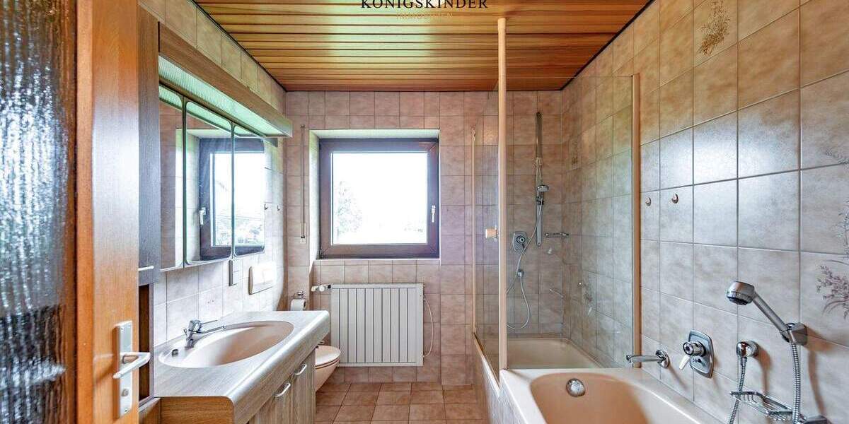 Mehrfamilienhaus, Wohnhaus Ebersbach an der Fils - Bünzwangen Bünzwangen - 1 Zimmer, 458 m&sup2;, 1.280.000&euro; | Angebot:25772263