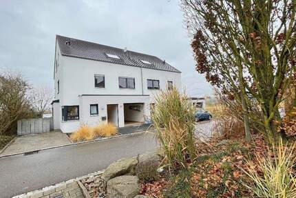 Haus Holzgerlingen - 6 Zimmer, 160 m&sup2;, 3.633&euro; | Angebot:25800085