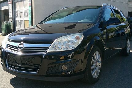 Opel Astra 226.000 km 1.950 &euro; Sindelfingen 71065