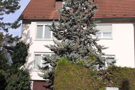 Haus zum Kaufen in Stuttgart 1.200.000 € 226 m²