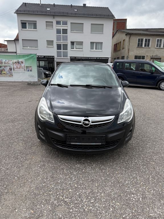 Opel Corsa 145.000 km 2.900 € Fellbach 70736