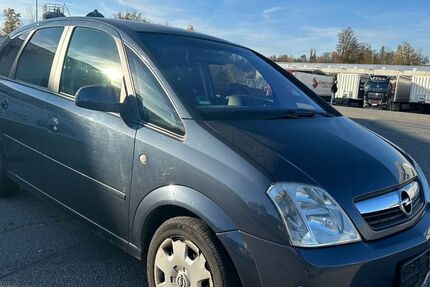 Opel Meriva 208.000 km 950 € Wendlingen 73240