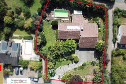 Traumhaftes Grundstück in A-Lage! Frei stehendes Architektenhaus mit Pool - großer Anbau genehmigt 8 zimmer