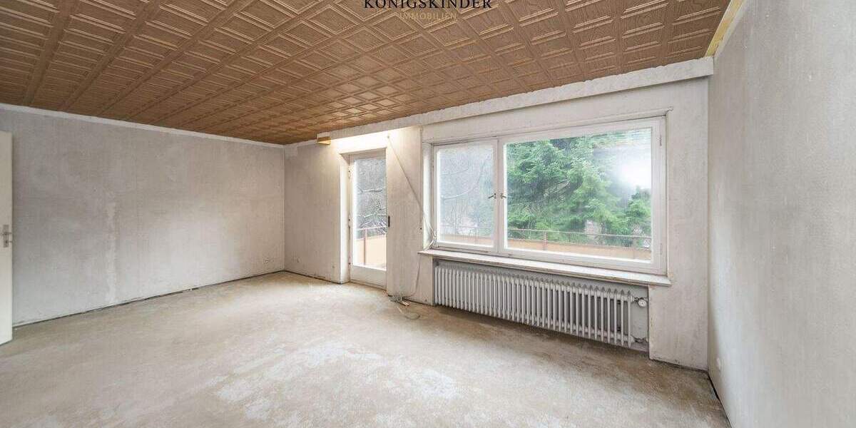 Mehrfamilienhaus, Wohnhaus Stuttgart Vaihingen Dürrlewang - 6 Zimmer, 149 m&sup2;, 650.000&euro; | Angebot:25680007