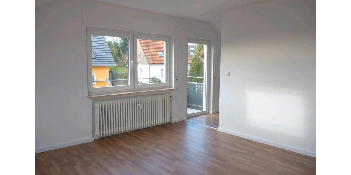 Dachgeschoßwohnung Backnang - 3 Zimmer, 68 m&sup2;, 259.000&euro; | Angebot:26032036