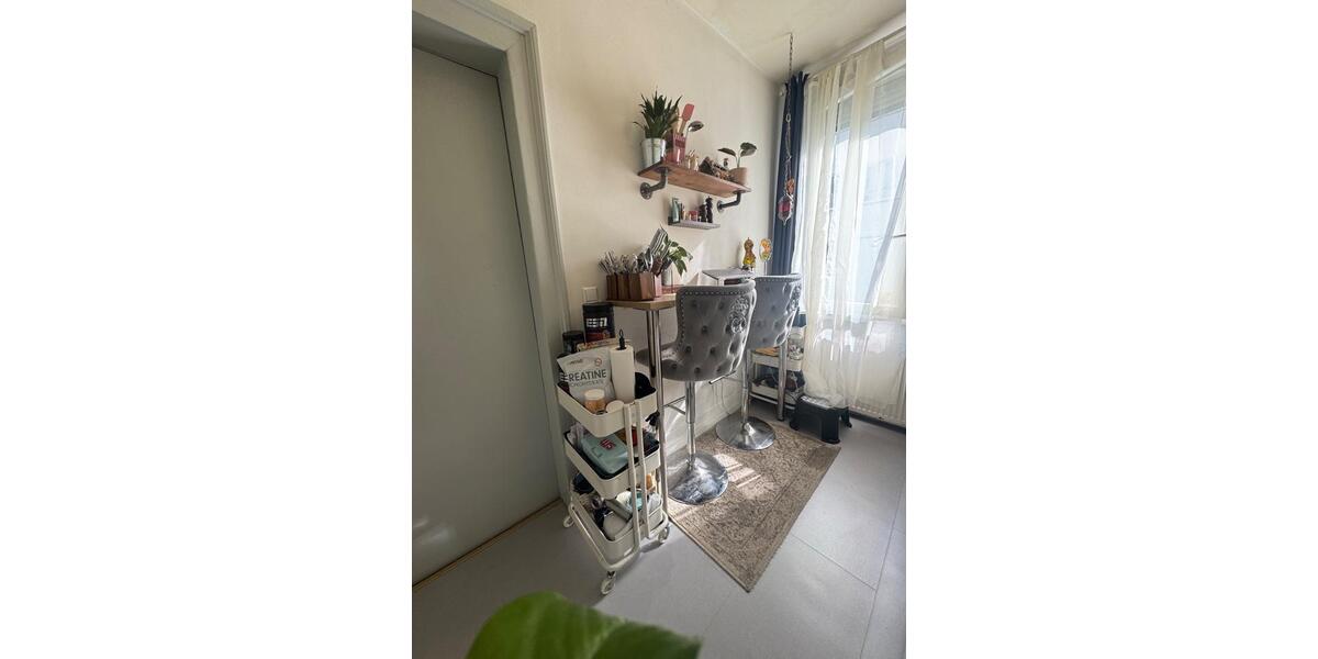 Etagenwohnung Stuttgart Stuttgart-Mitte - 1 Zimmer, 28 m&sup2;, 885&euro; | Angebot:26391381