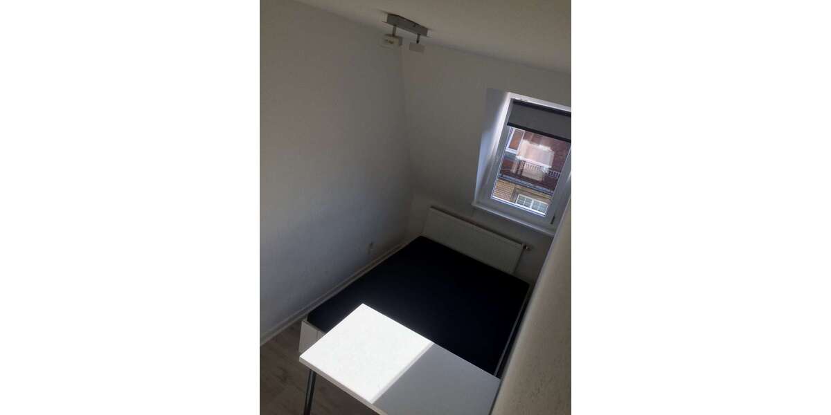 Zimmer Stuttgart Stuttgart-Süd - 1 Zimmer, 400&euro; | Angebot:25254642