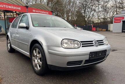 VW Golf 130.337 km 1.199 € Sindelfingen 71067
