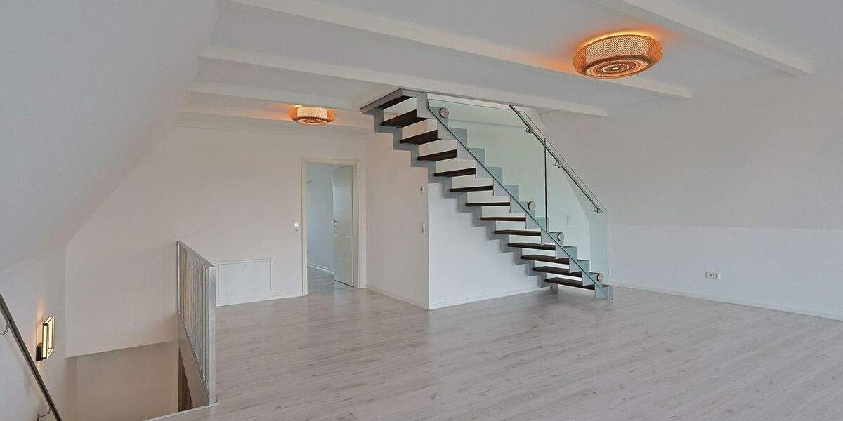 Etagenwohnung Schönaich - 5 Zimmer, 167 m&sup2;, 565.000&euro; | Angebot:25682098