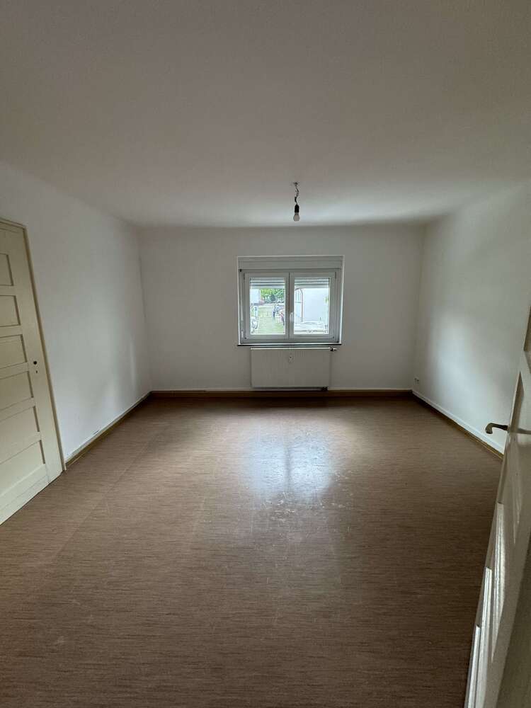 Wohnung zum Mieten in Stuttgart 560 € 64.03 m²