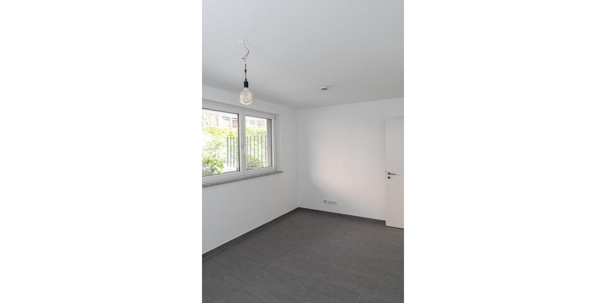 Erdgeschoßwohnung Stuttgart Stuttgart-West - 2 Zimmer, 70 m&sup2;, 495.000&euro; | Angebot:26837407