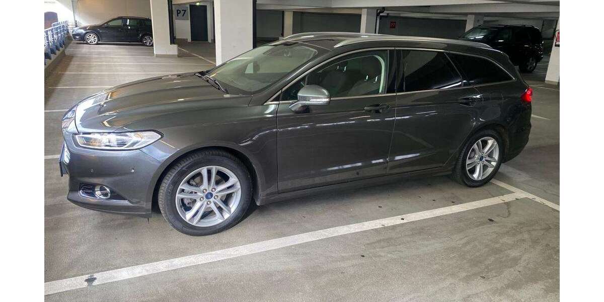 Ford Mondeo 182.500 km 8.000 &euro; Schwieberdingen 71701