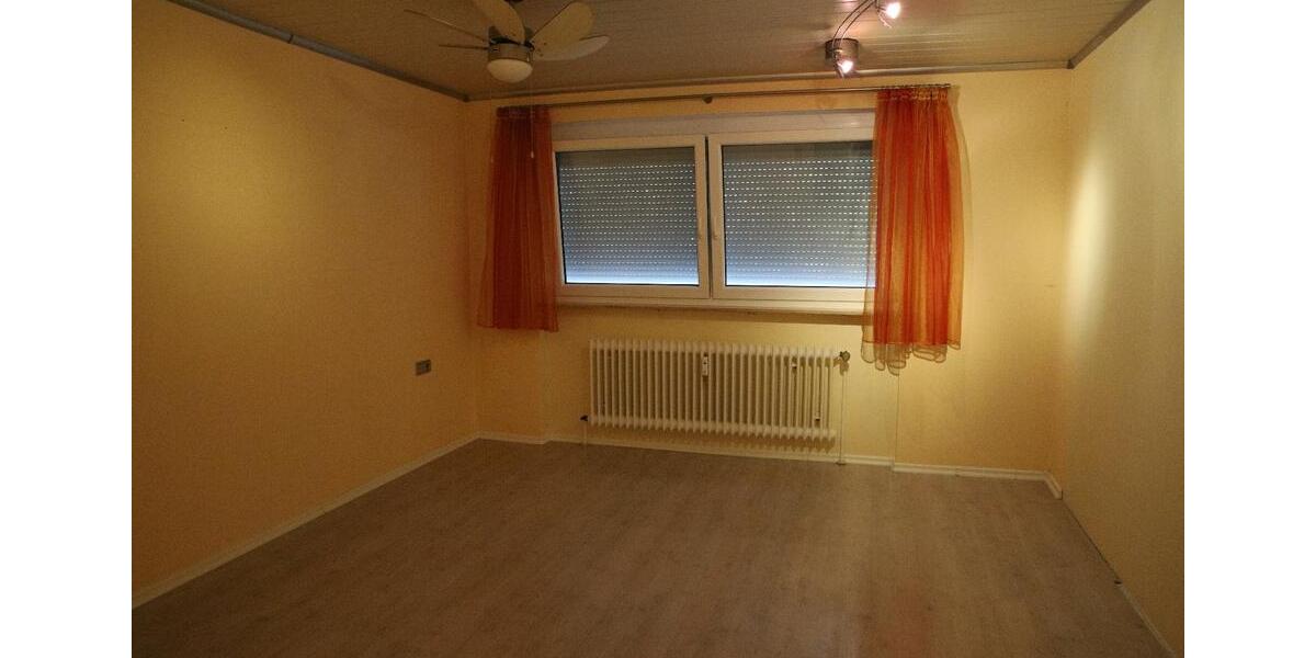 Etagenwohnung Schorndorf - 3 Zimmer, 75 m&sup2;, 295.000&euro; | Angebot:27274938