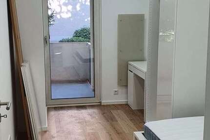 Zimmer Stuttgart Neuwirtshaus - 350&euro; | Angebot:25194713