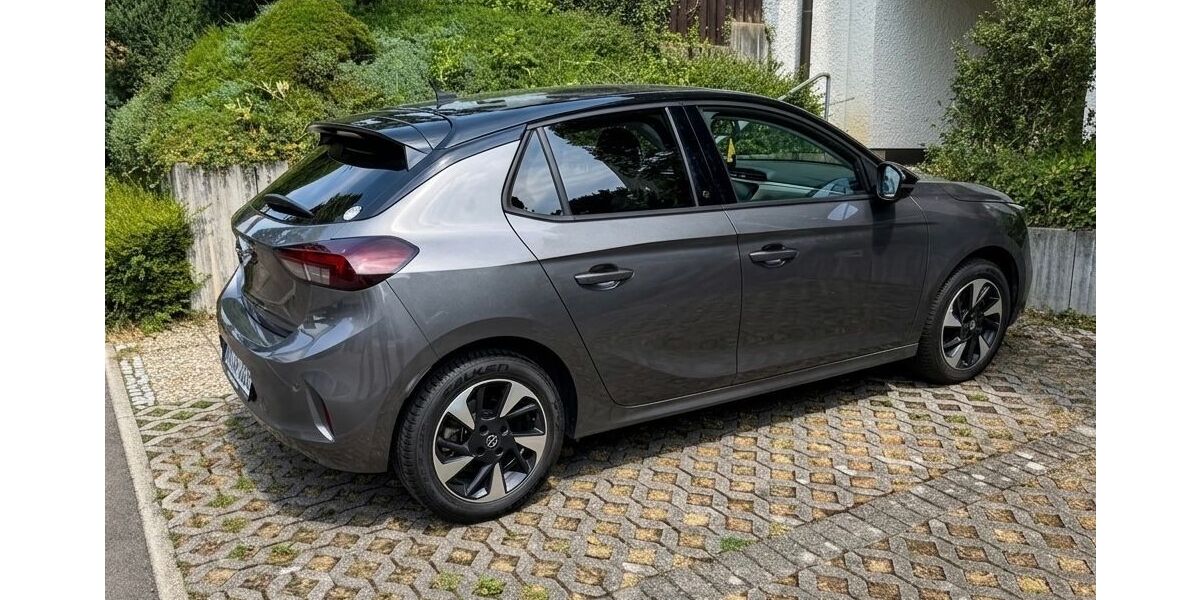 Opel Corsa 82.000 km 12.900 &euro; Winnenden 71364