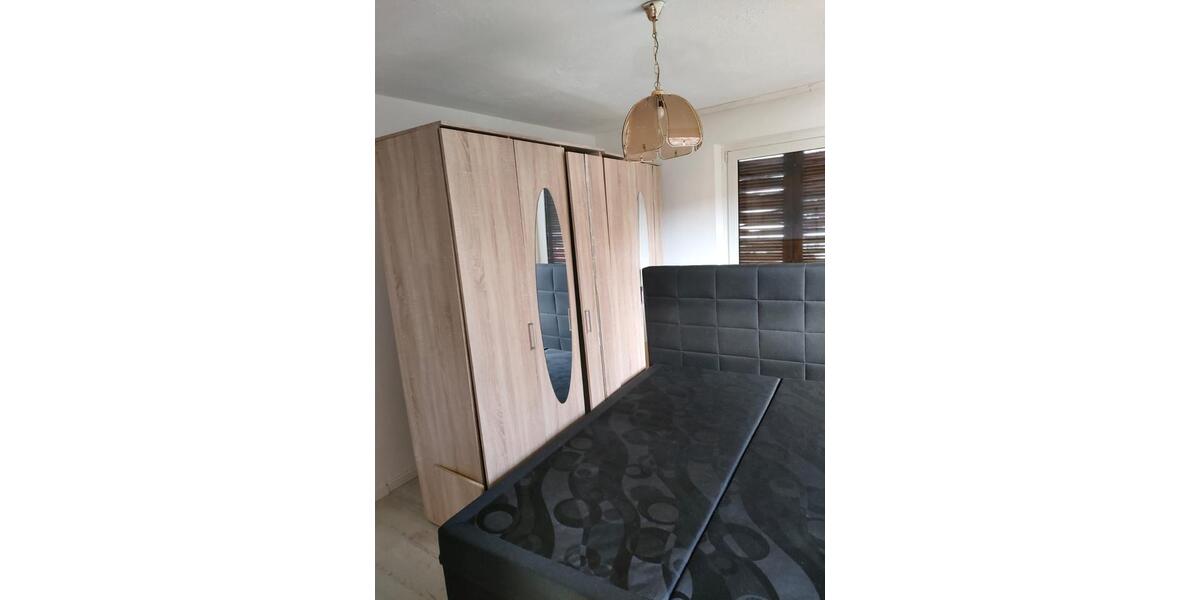 Einfamilienhaus Weil der Stadt - 6 Zimmer, 115 m&sup2;, 1.400&euro; | Angebot:24814189