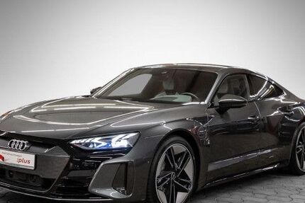 Audi RS e-tron GT 26.901 km 67.790 € Stuttgart 70563