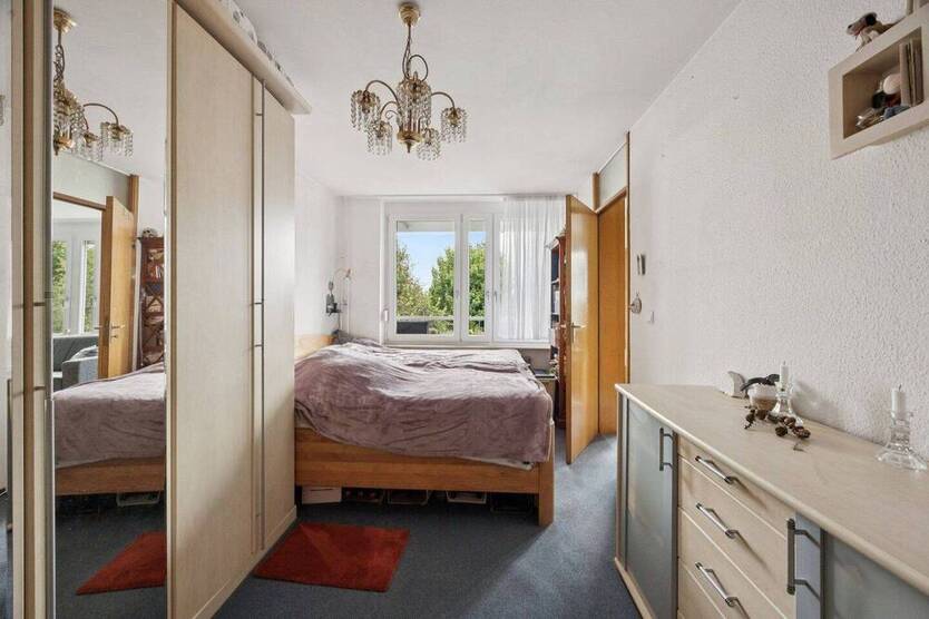 Attraktive 2-Zimmer-Wohnung mit 64 m² in zentraler Lage von Eglosheim