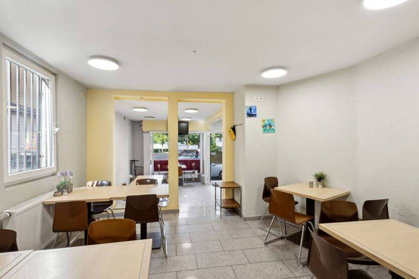 Faktor 15, Mehrfamilienhaus in Bad Cannstatt 9 zimmer