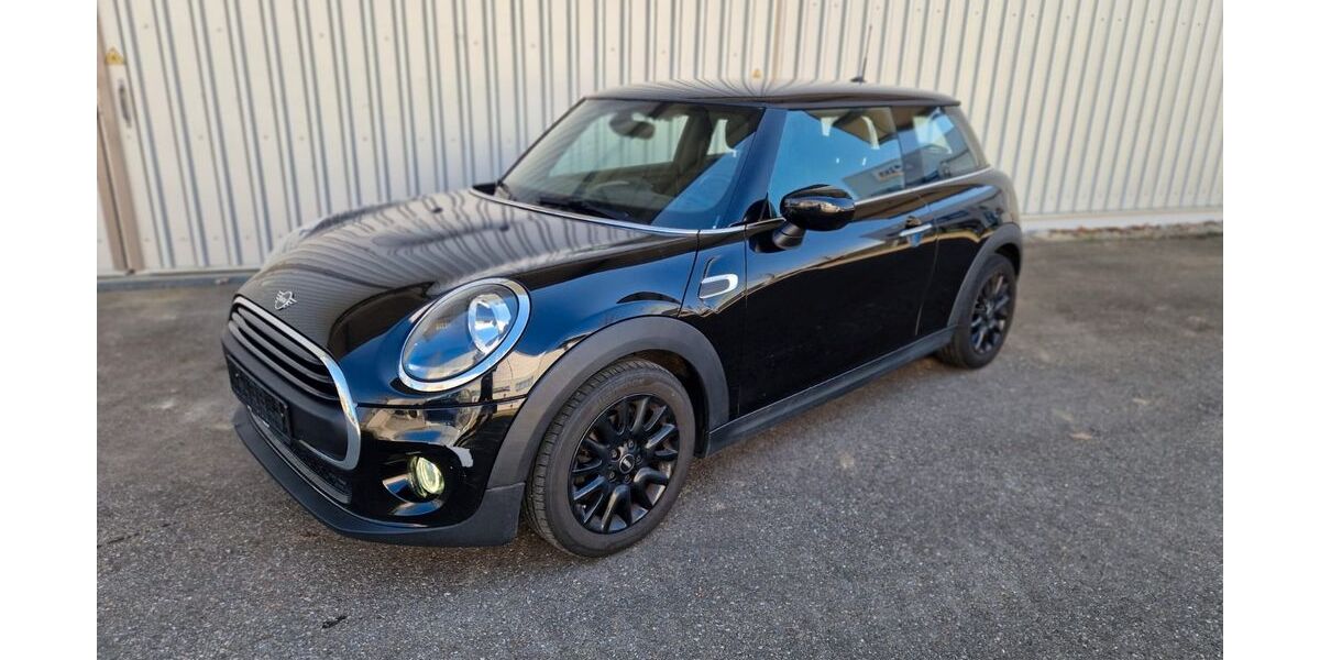 Mini ONE 138.500 km 9.499 &euro; Schlierbach 73278