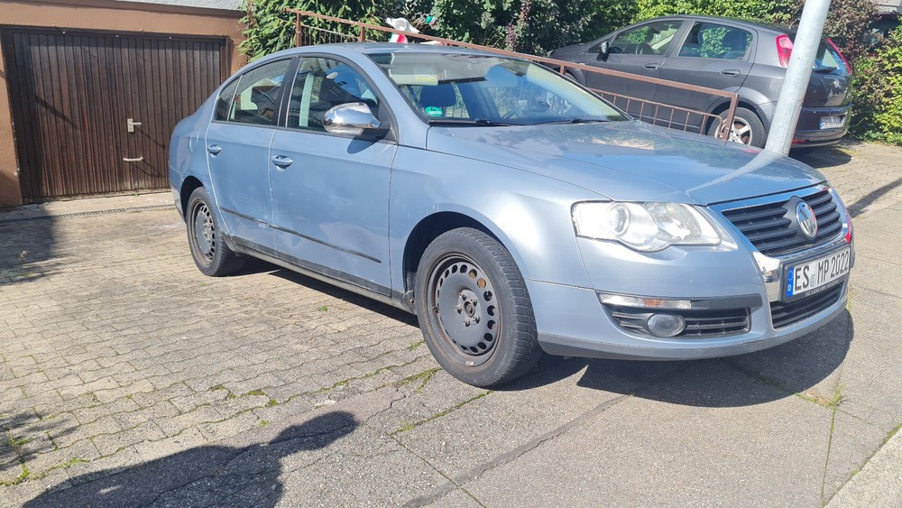 VW Passat 171.000 km 2.499 € Filderstadt 70794