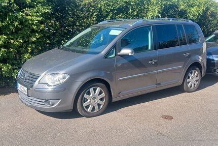 VW Touran 247.000 km 3.200 &euro; Winnenden 71364