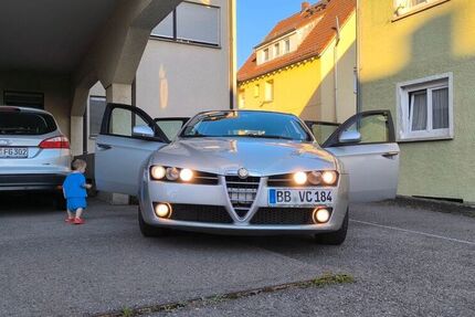 Alfa Romeo 159