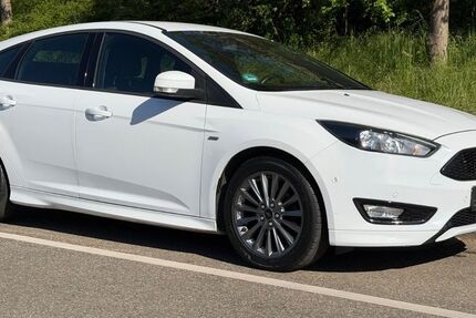 Ford Focus 83.000 km 10.900 &euro; Fellbach 70736