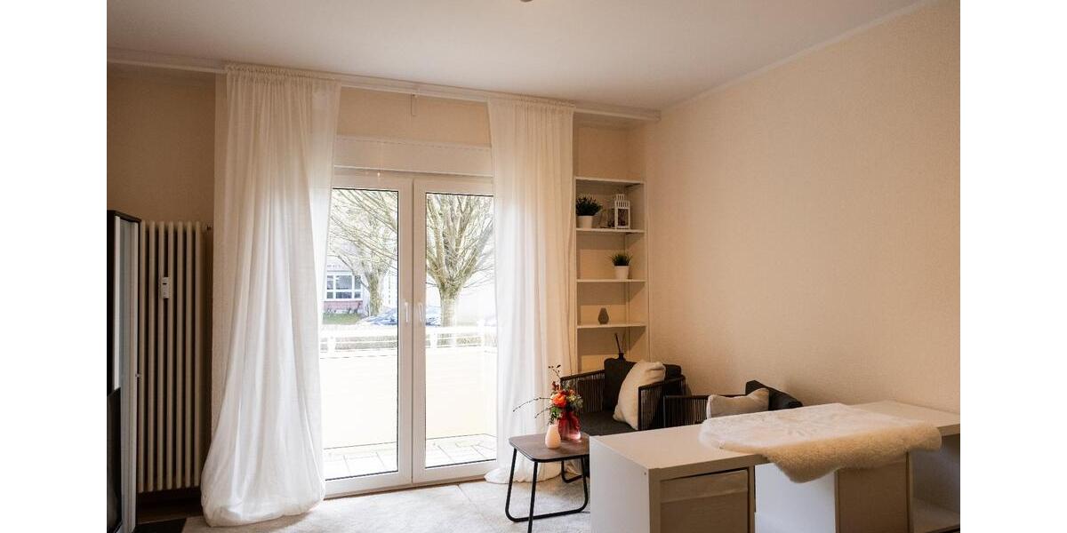 Hochparterre Stuttgart Degerloch - 1.5 Zimmer, 28 m&sup2;, 665&euro; | Angebot:26152553