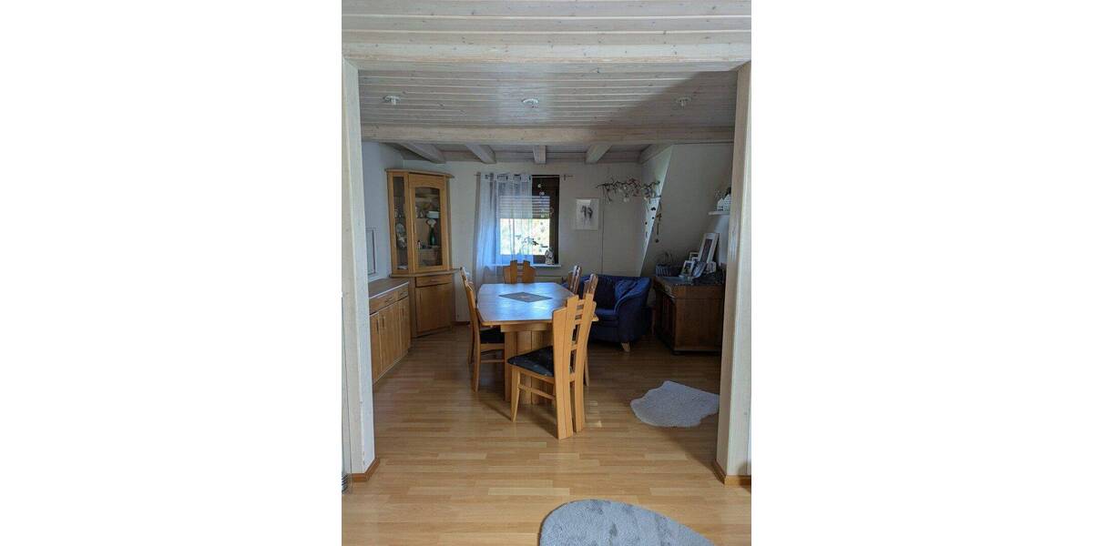 Etagenwohnung Metzingen - 3 Zimmer, 102 m&sup2;, 430.000&euro; | Angebot:26831999