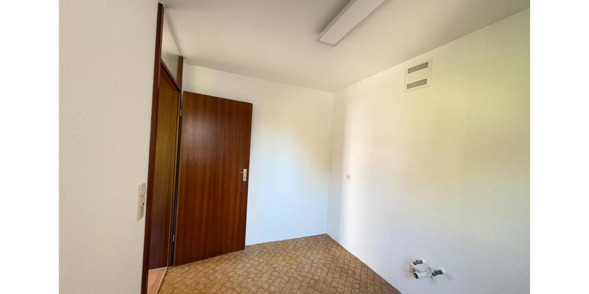 Etagenwohnung Kornwestheim - 2.5 Zimmer, 60 m&sup2;, 229.000&euro; | Angebot:26399772