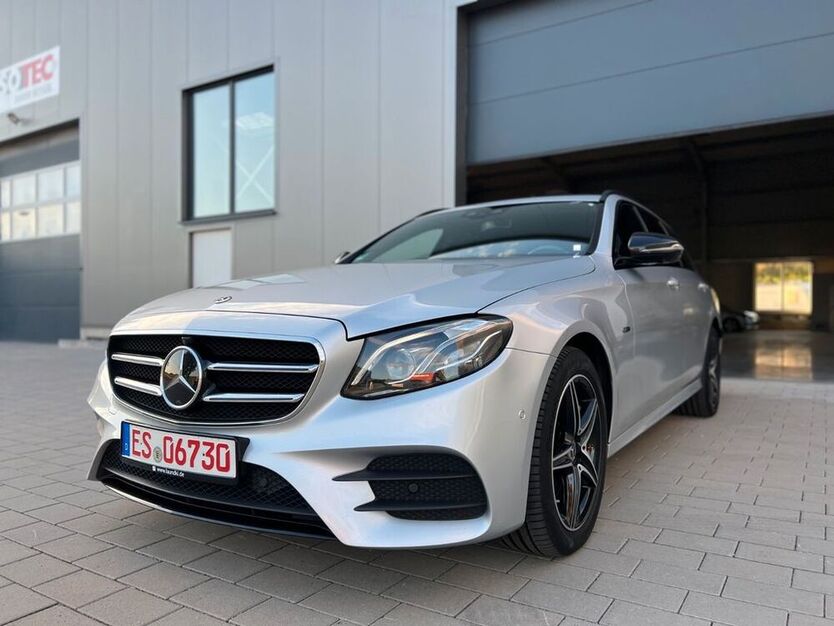 E 300